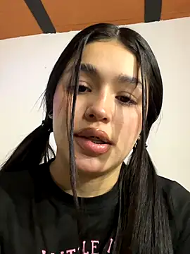 AvaScott  online show from 11-20-25, 05:13