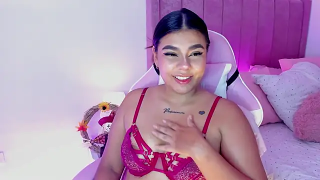 AliceThundeer online show from 10-16-25, 04:10