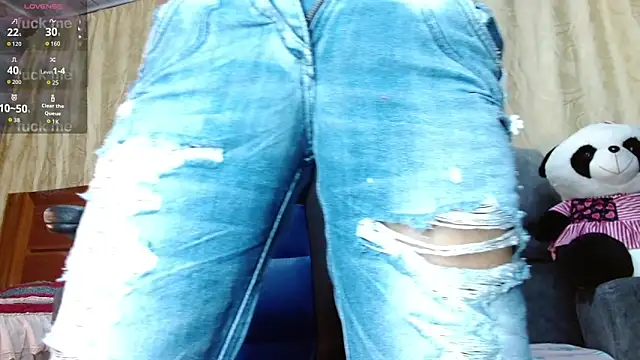 Snapshot of DayroDuran chatting on 05-20-26, 07:55 DayroDuran online show from 05-20-26, 07:55