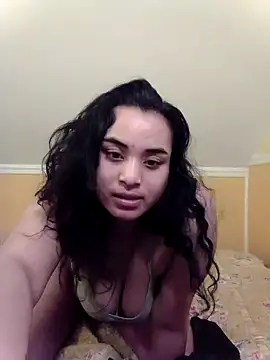 SoakedUpKitty- online show from 01-11-26, 10:49