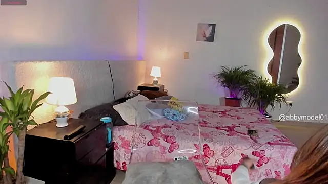AbbyModel01 online show from 11-30-25, 12:11