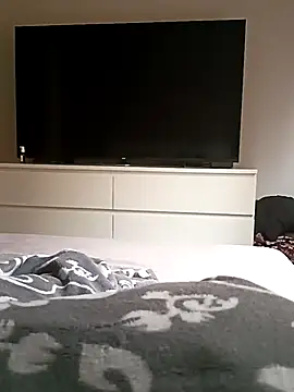 NiceBadgera online show from 10-12-25, 10:38