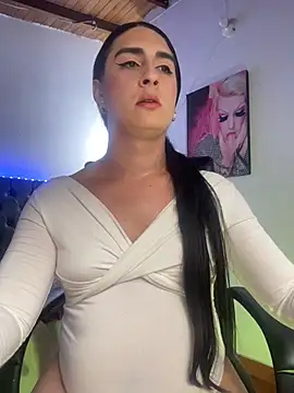 lola diez online show from 06-06-26, 08:03