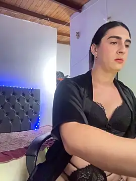 lola diez online show from 06-10-26, 10:11