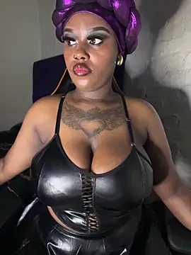 QUEEN NOBUHLE 777 online show from 11-21-25, 01:04