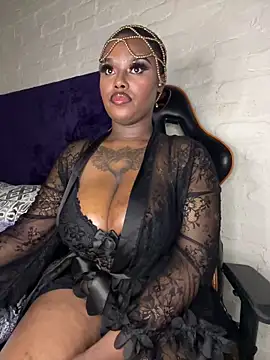 QUEEN NOBUHLE 777 online show from 03-26-26, 10:29