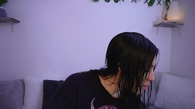 SophiieCumsx online show from 11-10-25, 01:38