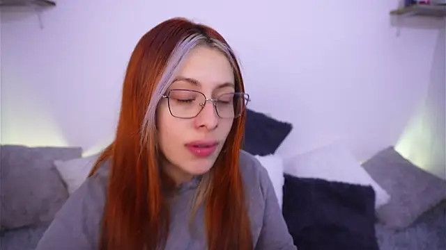 SophiieCumsx online show from 10-09-25, 11:22