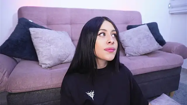 SophiieCumsx online show from 06-03-26, 01:39