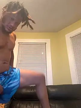 Snapshot of Sexdemonfrfr chatting on 11-18-25, 10:13 Sexdemonfrfr online show from 11-18-25, 10:13