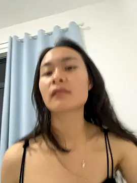 Snapshot of Songji088 chatting on 10-13-25, 04:41 Songji088 online show from 10-13-25, 04:41