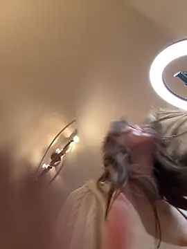 SophiiaStarr online show from 01-06-26, 08:24