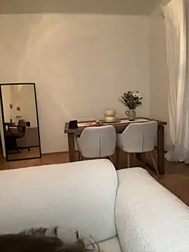 SophiiaStarr online show from 03-01-26, 07:36