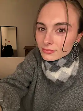 SophiiaStarr online show from 01-09-26, 08:38