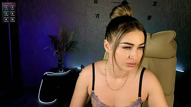 NikkiiStill online show from 11-23-25, 03:16