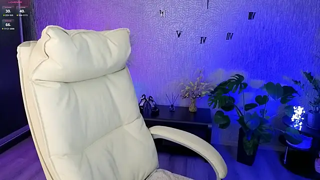 Snapshot of NikkiiStill chatting on 06-15-26, 01:06 NikkiiStill online show from 06-15-26, 01:06