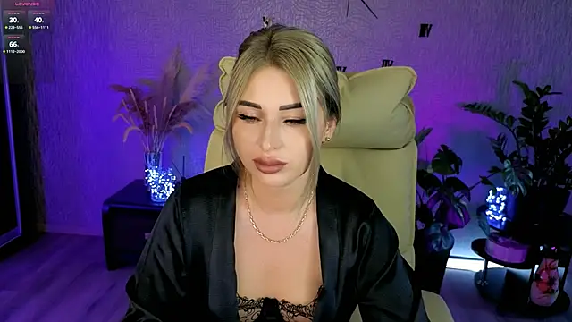 NikkiiStill online show from 05-24-26, 02:44