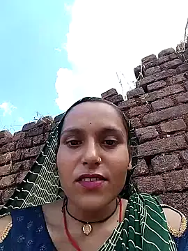 Snapshot of Sonam_shinde chatting on 10-04-25, 04:58 Sonam shinde online show from 10-04-25, 04:58