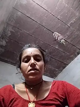 Snapshot of Sonam_shinde chatting on 09-23-25, 04:47 Sonam shinde online show from 09-23-25, 04:47