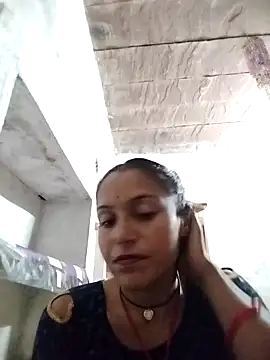 Snapshot of Sonam_shinde chatting on 10-21-25, 04:39 Sonam shinde online show from 10-21-25, 04:39