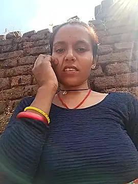 Snapshot of Sonam_shinde chatting on 10-07-25, 06:03 Sonam shinde online show from 10-07-25, 06:03