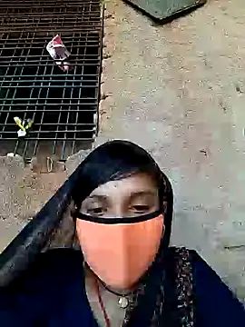 Snapshot of Sonam_shinde chatting on 09-26-25, 07:37 Sonam shinde online show from 09-26-25, 07:37