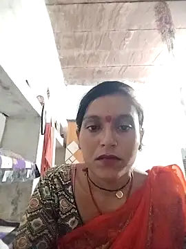 Snapshot of Sonam_shinde chatting on 10-06-25, 05:57 Sonam shinde online show from 10-06-25, 05:57