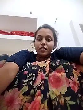 Snapshot of Sonam_shinde chatting on 05-17-26, 05:13 Sonam shinde online show from 05-17-26, 05:13