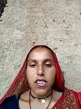 Snapshot of Sonam_shinde chatting on 10-05-25, 08:27 Sonam shinde online show from 10-05-25, 08:27