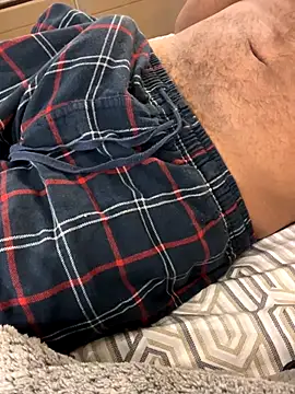 Hiuwee online show from 11-26-25, 12:43