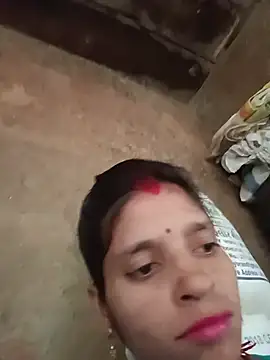 Snapshot of Punam_jindal chatting on 06-01-26, 11:32 Punam jindal online show from 06-01-26, 11:32