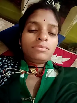 Snapshot of Punam_jindal chatting on 03-02-26, 03:40 Punam jindal online show from 03-02-26, 03:40