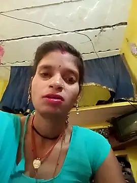 Snapshot of Punam_jindal chatting on 05-26-26, 04:10 Punam jindal online show from 05-26-26, 04:10