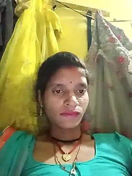 Snapshot of Punam_jindal chatting on 05-05-26, 12:46 Punam jindal online show from 05-05-26, 12:46