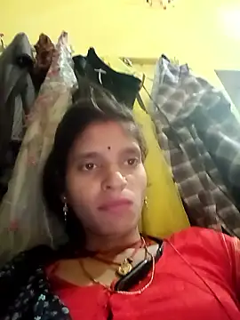 Snapshot of Punam_jindal chatting on 05-13-26, 01:45 Punam jindal online show from 05-13-26, 01:45