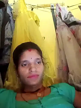 Snapshot of Punam_jindal chatting on 05-04-26, 09:56 Punam jindal online show from 05-04-26, 09:56
