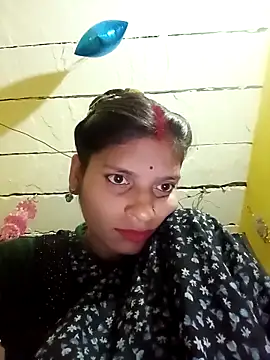 Snapshot of Punam_jindal chatting on 02-27-26, 01:00 Punam jindal online show from 02-27-26, 01:00