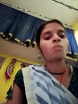 Snapshot of Punam_jindal chatting on 02-16-26, 09:52 Punam jindal online show from 02-16-26, 09:52