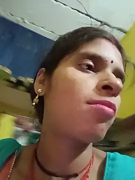 Snapshot of Punam_jindal chatting on 05-20-26, 03:20 Punam jindal online show from 05-20-26, 03:20