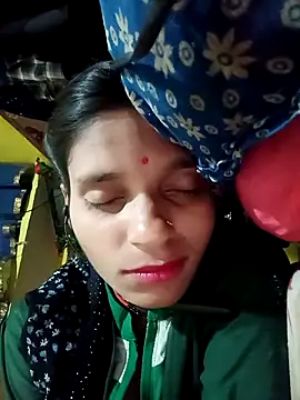 Snapshot of Punam_jindal chatting on 02-07-26, 03:31 Punam jindal online show from 02-07-26, 03:31