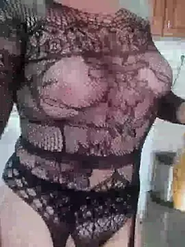 MiriandZacki online show from 11-18-25, 11:46