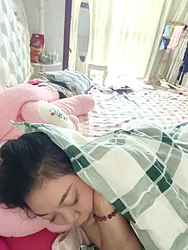 smgirls online show from 10-22-25, 02:55