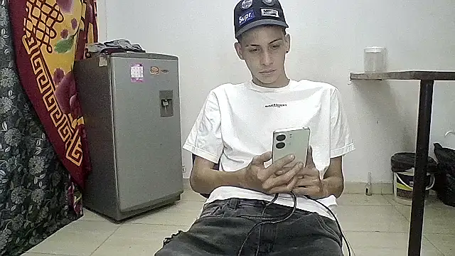 sam hottt online show from 09-23-25, 03:02