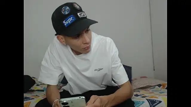 sam hottt online show from 10-16-25, 10:51