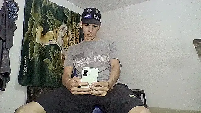 sam hottt online show from 09-24-25, 07:26