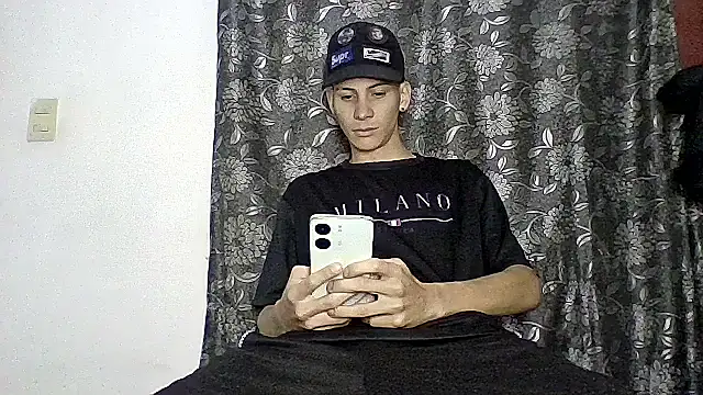 sam hottt online show from 09-30-25, 04:51