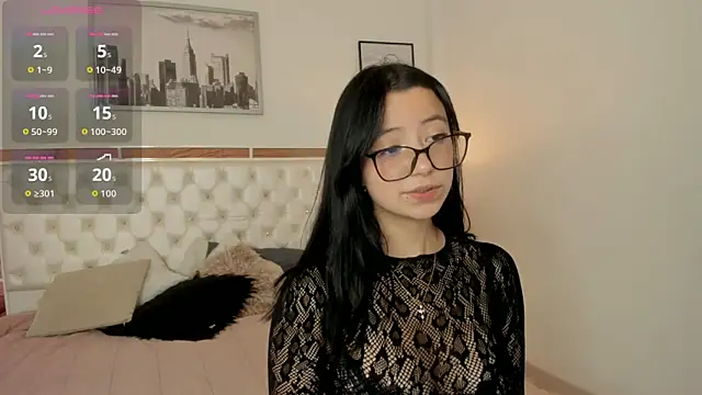 Snapshot of Zoe_Xra chatting on 06-10-26, 09:27 Zoe Xra online show from 06-10-26, 09:27