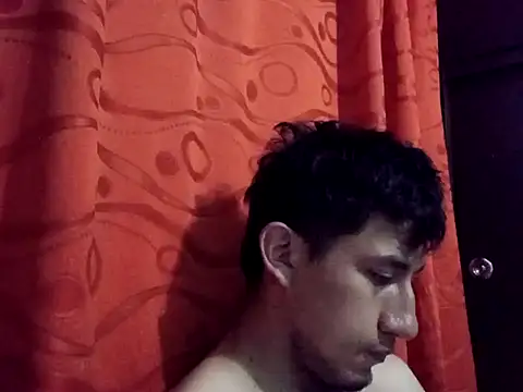 Snapshot of True_Di chatting on 09-18-25, 12:57 True Di online show from 09-18-25, 12:57