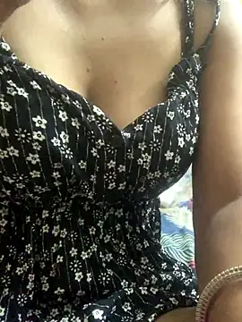 Snapshot of khushicpl chatting on 09-13-25, 04:18 khushicpl online show from 09-13-25, 04:18