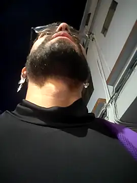 Snapshot of DanteWinter chatting on 02-05-26, 02:18 DanteWinter online show from 02-05-26, 02:18